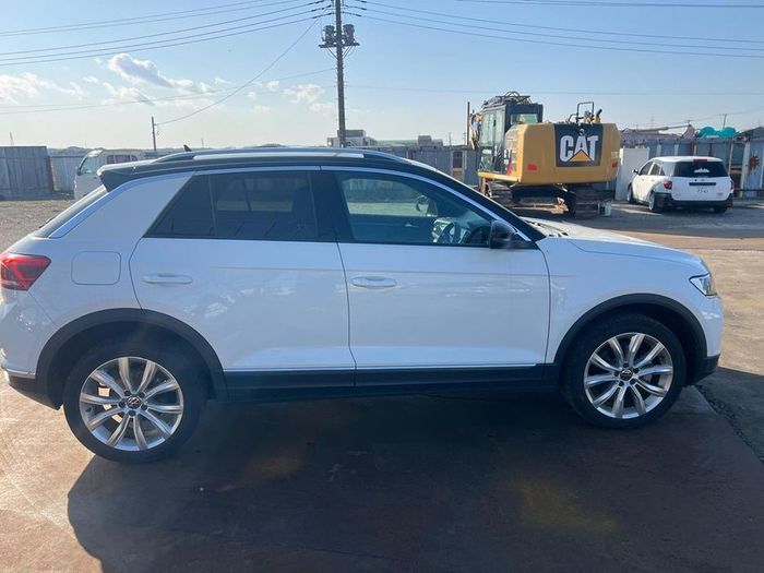 Volkswagen T-Roc 2021