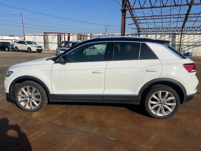 Volkswagen T-Roc 2021