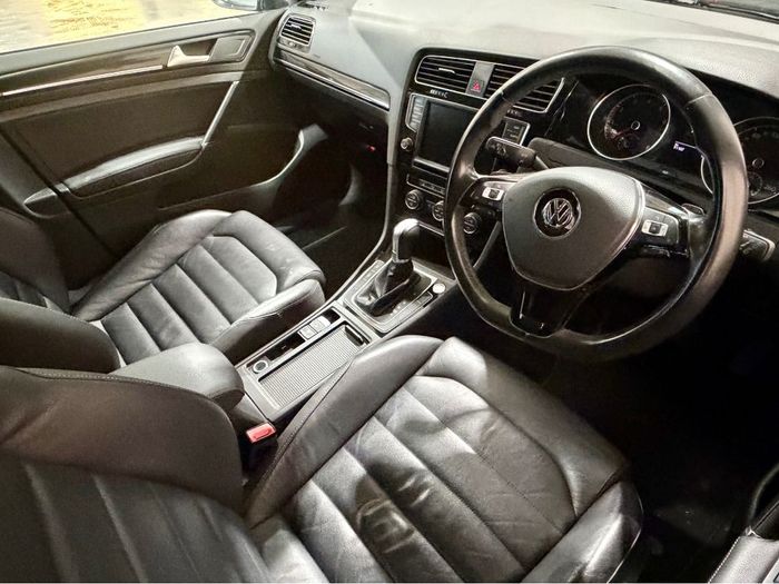 Volkswagen Golf 2014