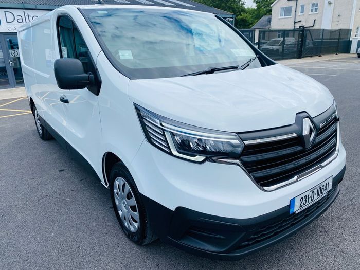 Renault Trafic 2023