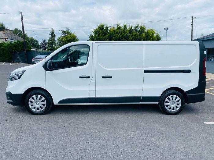 Renault Trafic 2023