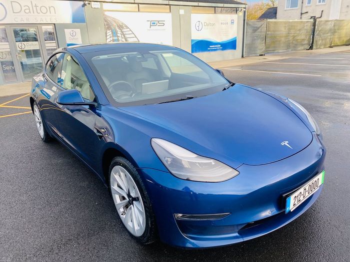 Tesla Model 3 2021