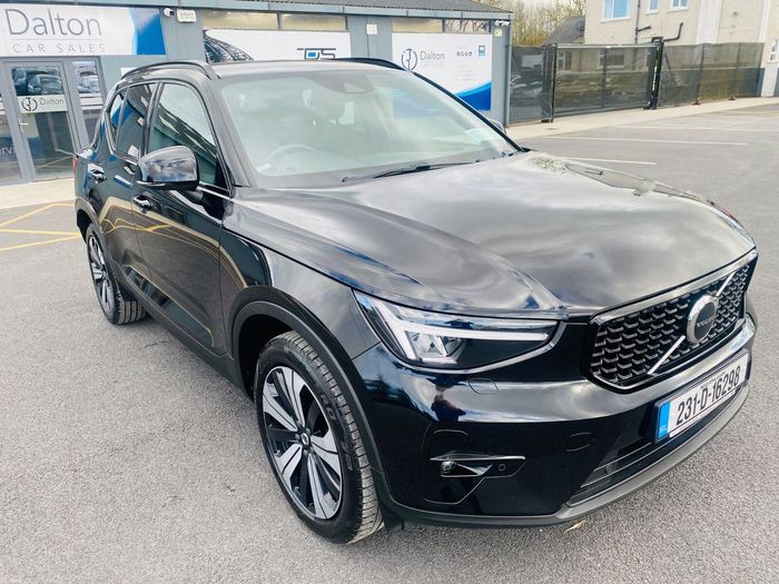 Volvo XC40 2023
