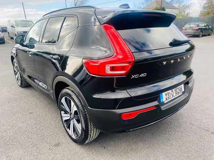 Volvo XC40 2023
