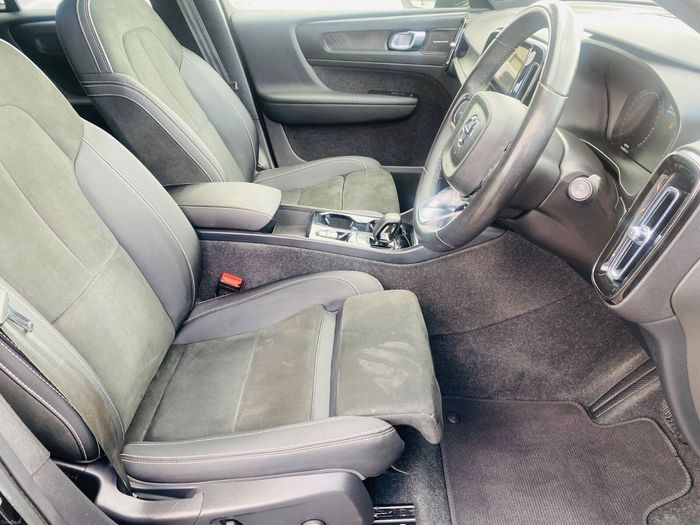 Volvo XC40 2023