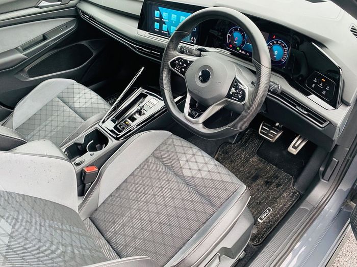 Volkswagen Golf 2023