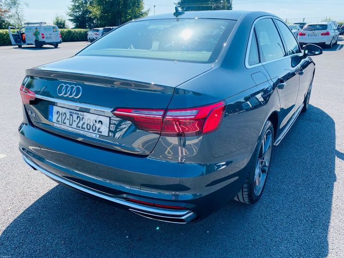 Audi A4 2021