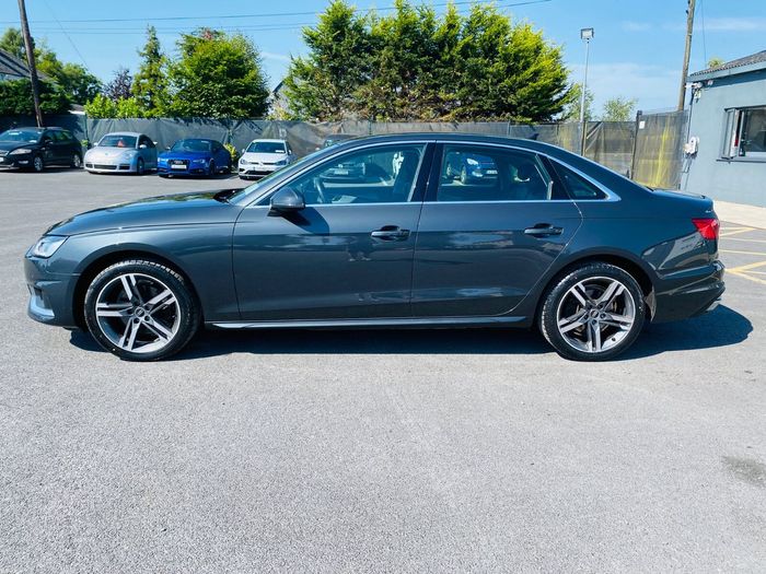 Audi A4 2021