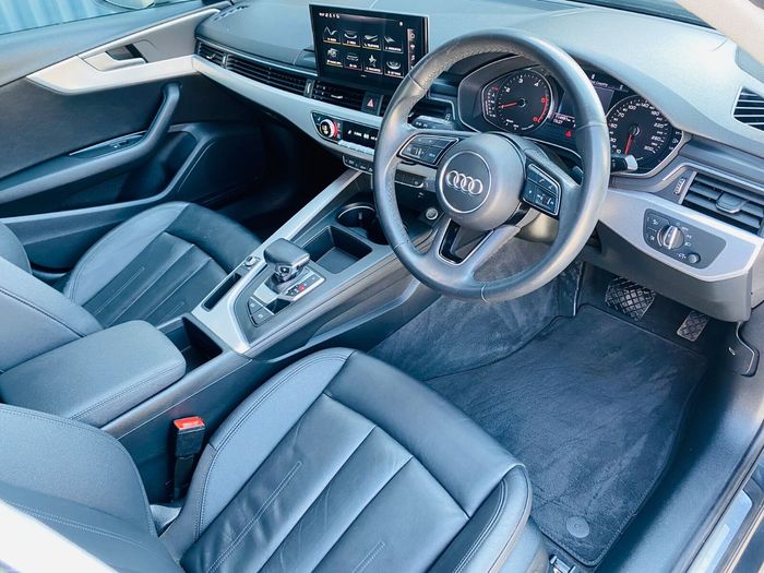 Audi A4 2021