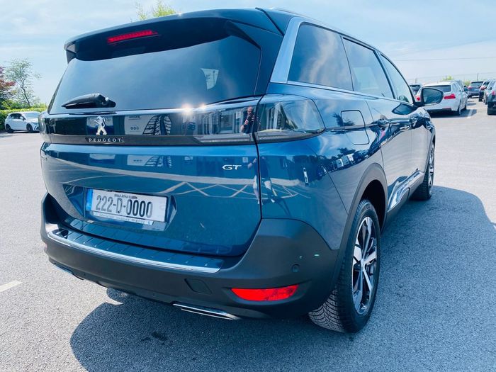 Peugeot 5008 2022