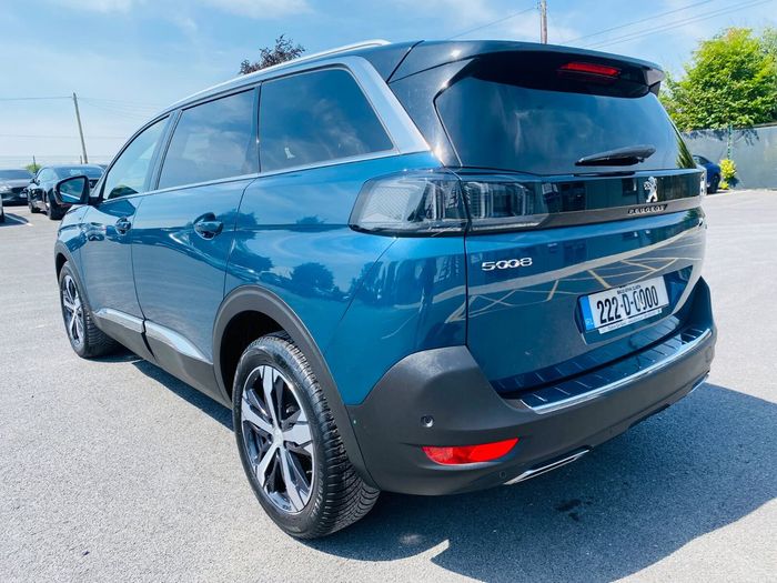 Peugeot 5008 2022