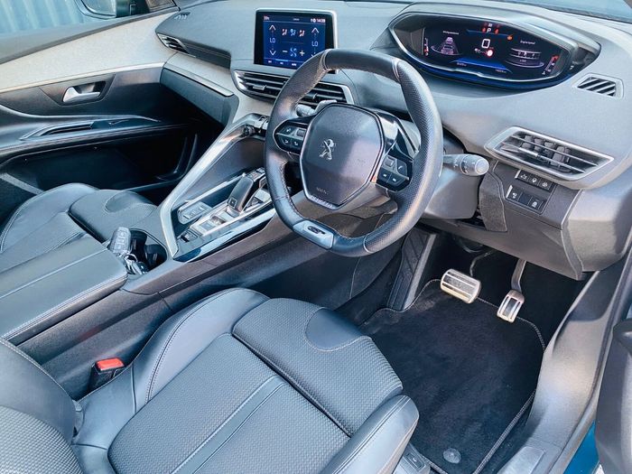 Peugeot 5008 2022