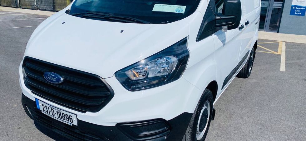 Ford Transit Custom 2023