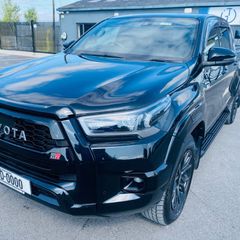 Toyota HiLux 2023