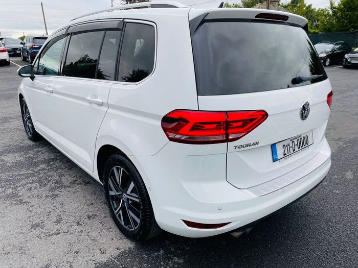 Volkswagen Touran 2021