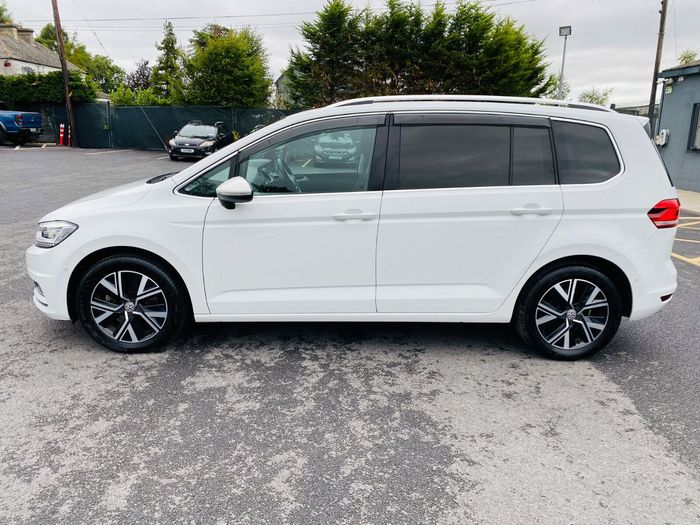 Volkswagen Touran 2021