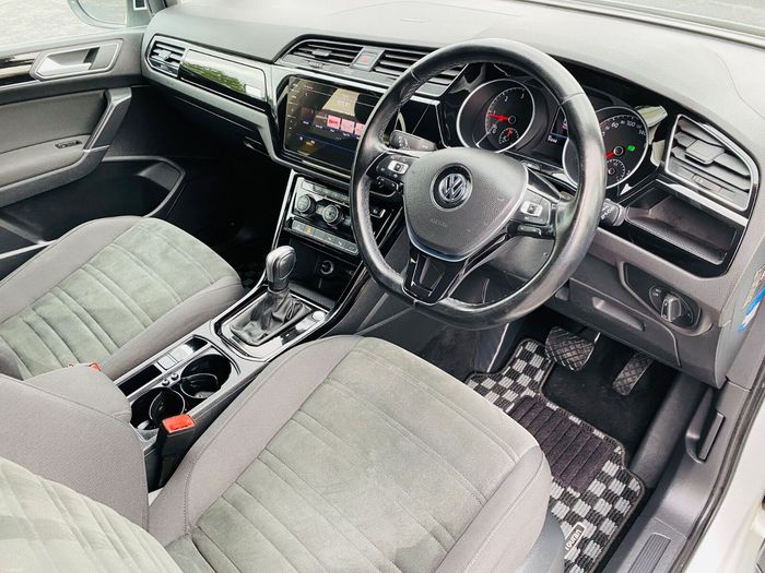 Volkswagen Touran 2021