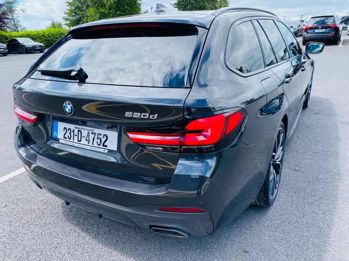 BMW 5 Series 2023
