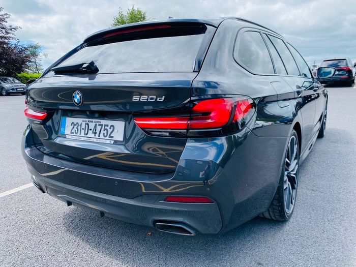 BMW 5 Series 2023