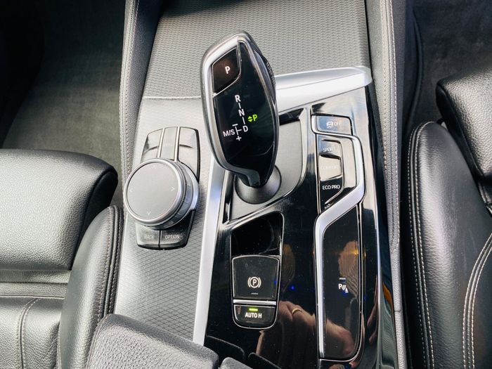 BMW 5 Series 2023
