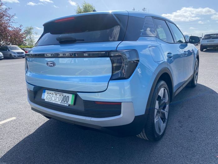 Ford Explorer 2025