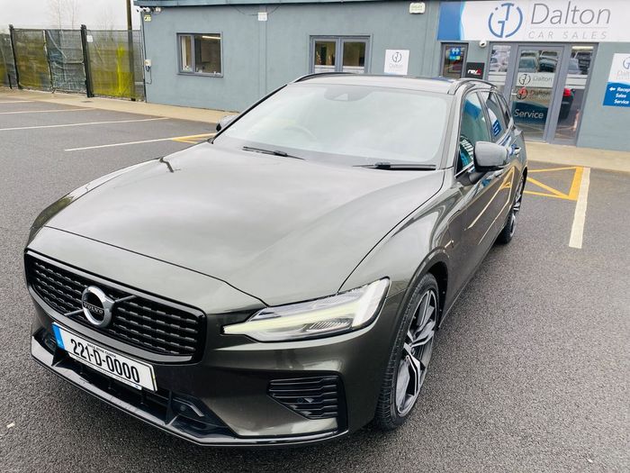 Volvo V60 2022