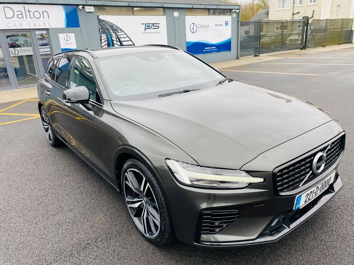 Volvo V60 2022