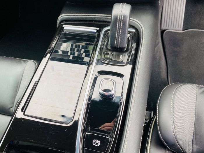Volvo V60 2022