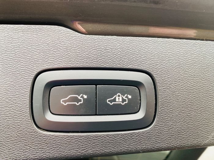 Volvo V60 2022
