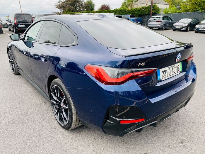 BMW i4 2023