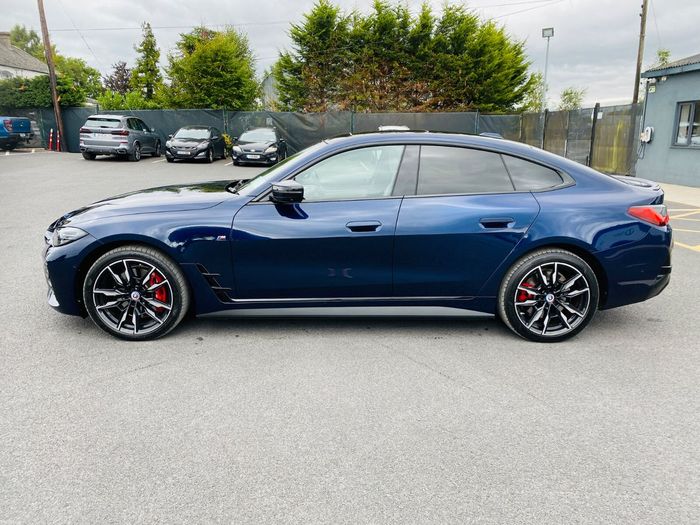 BMW i4 2023