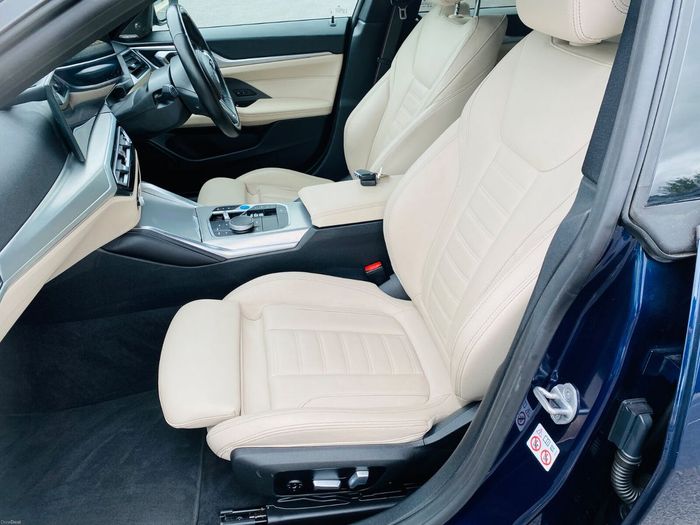 BMW i4 2023
