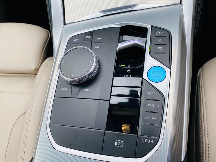 BMW i4 2023