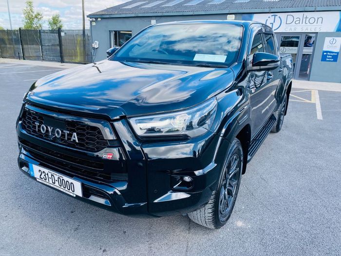 Toyota HiLux 2023