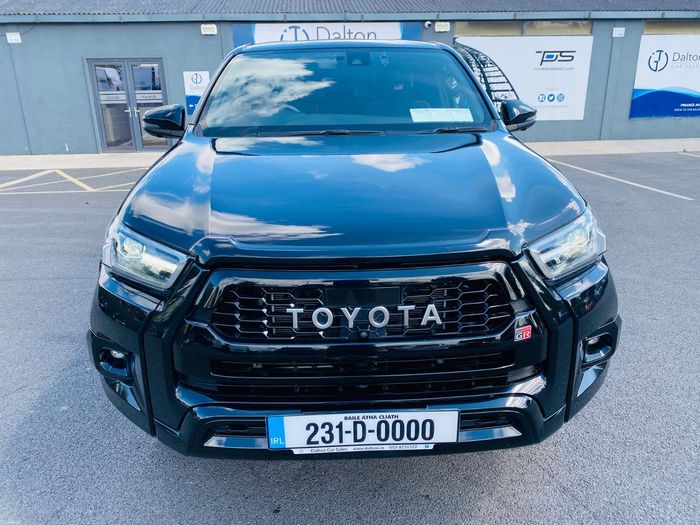 Toyota HiLux 2023