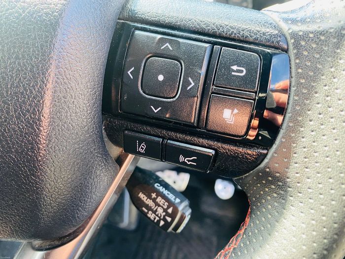 Toyota HiLux 2023