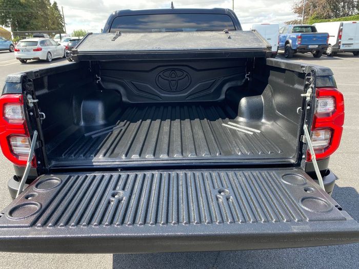 Toyota HiLux 2023