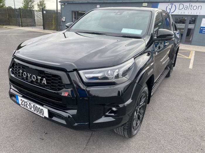 Toyota HiLux 2023