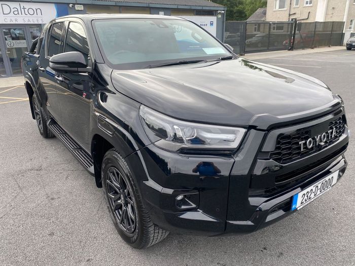 Toyota HiLux 2023