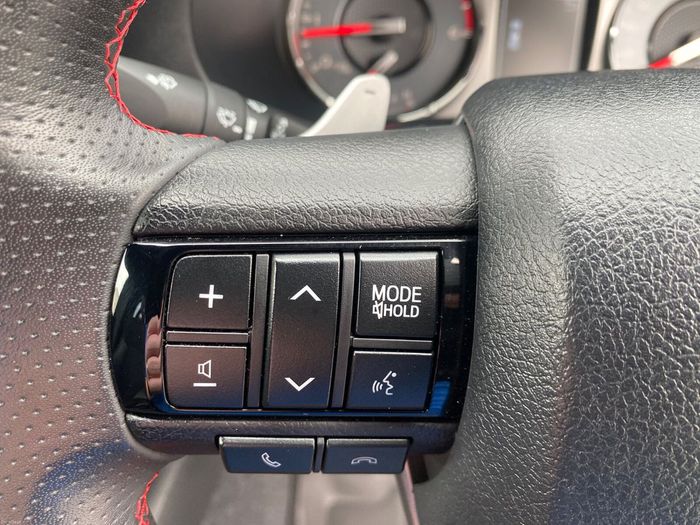 Toyota HiLux 2023