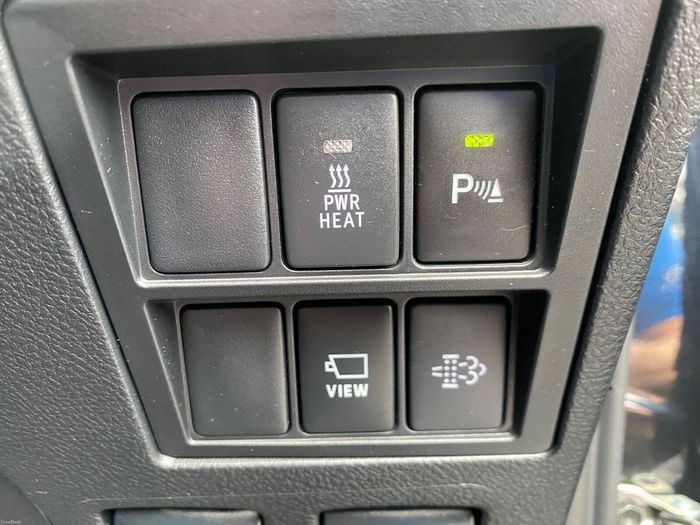 Toyota HiLux 2023