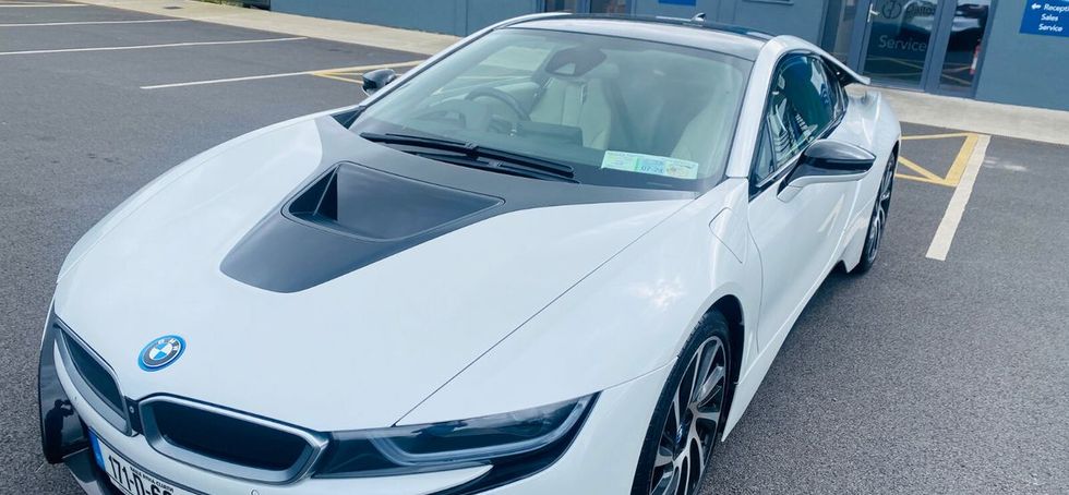 BMW i8 2017