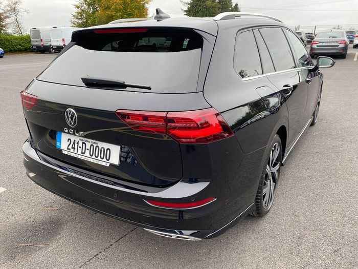 Volkswagen Golf 2024