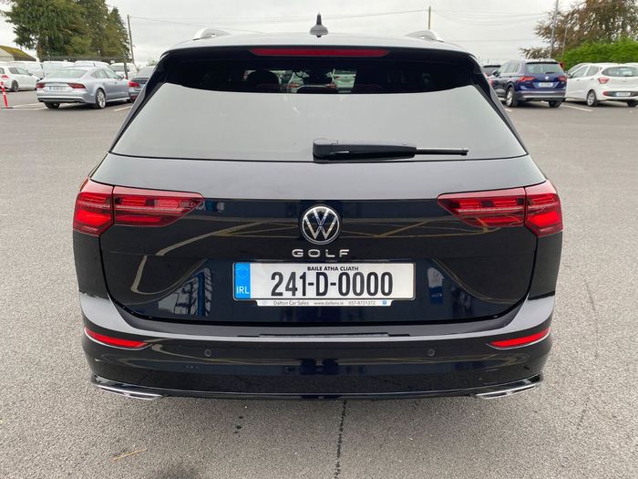 Volkswagen Golf 2024