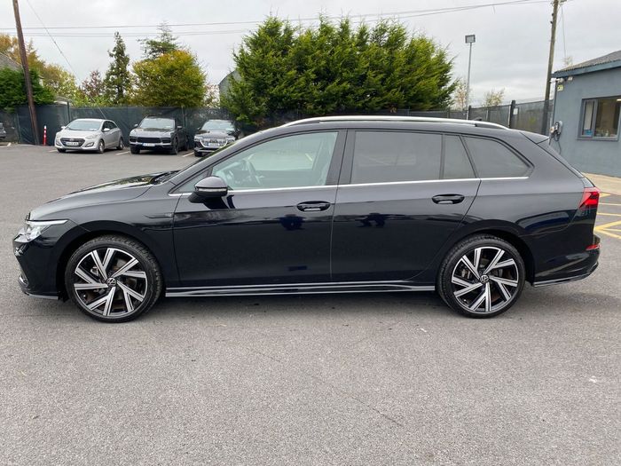 Volkswagen Golf 2024