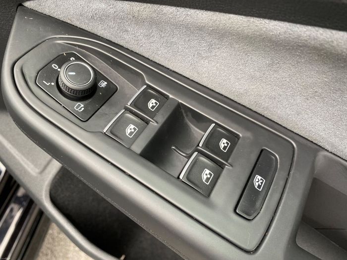Volkswagen Golf 2024
