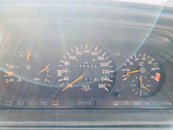 Mercedes-Benz E-Class 1995