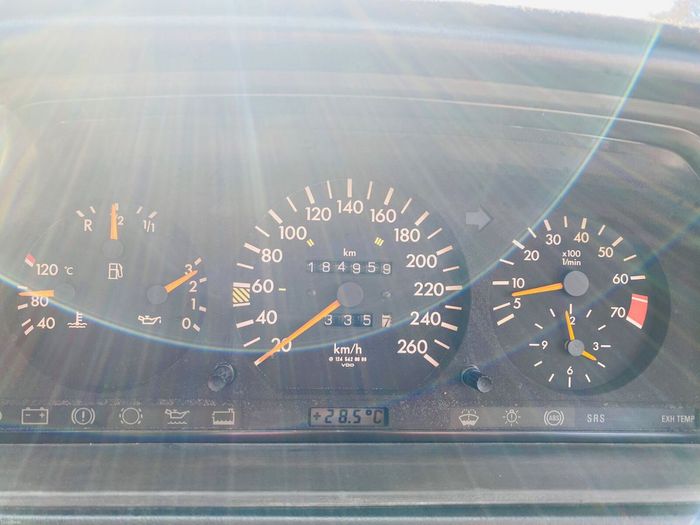 Mercedes-Benz E-Class 1995
