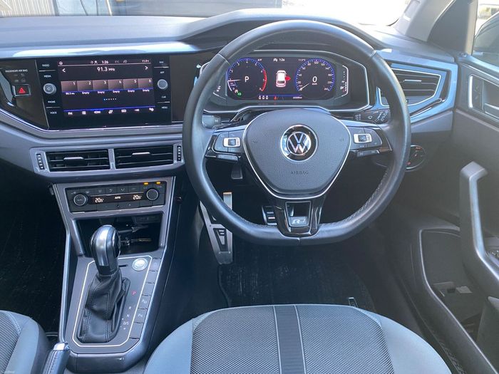 Volkswagen Polo 2021
