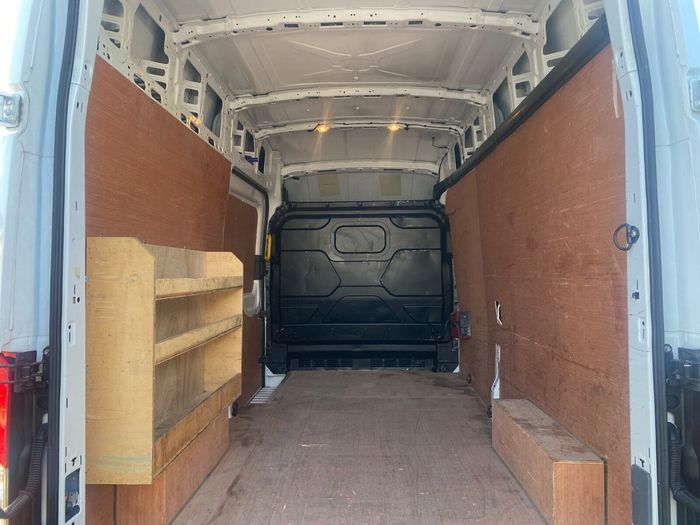 Ford Transit 2022